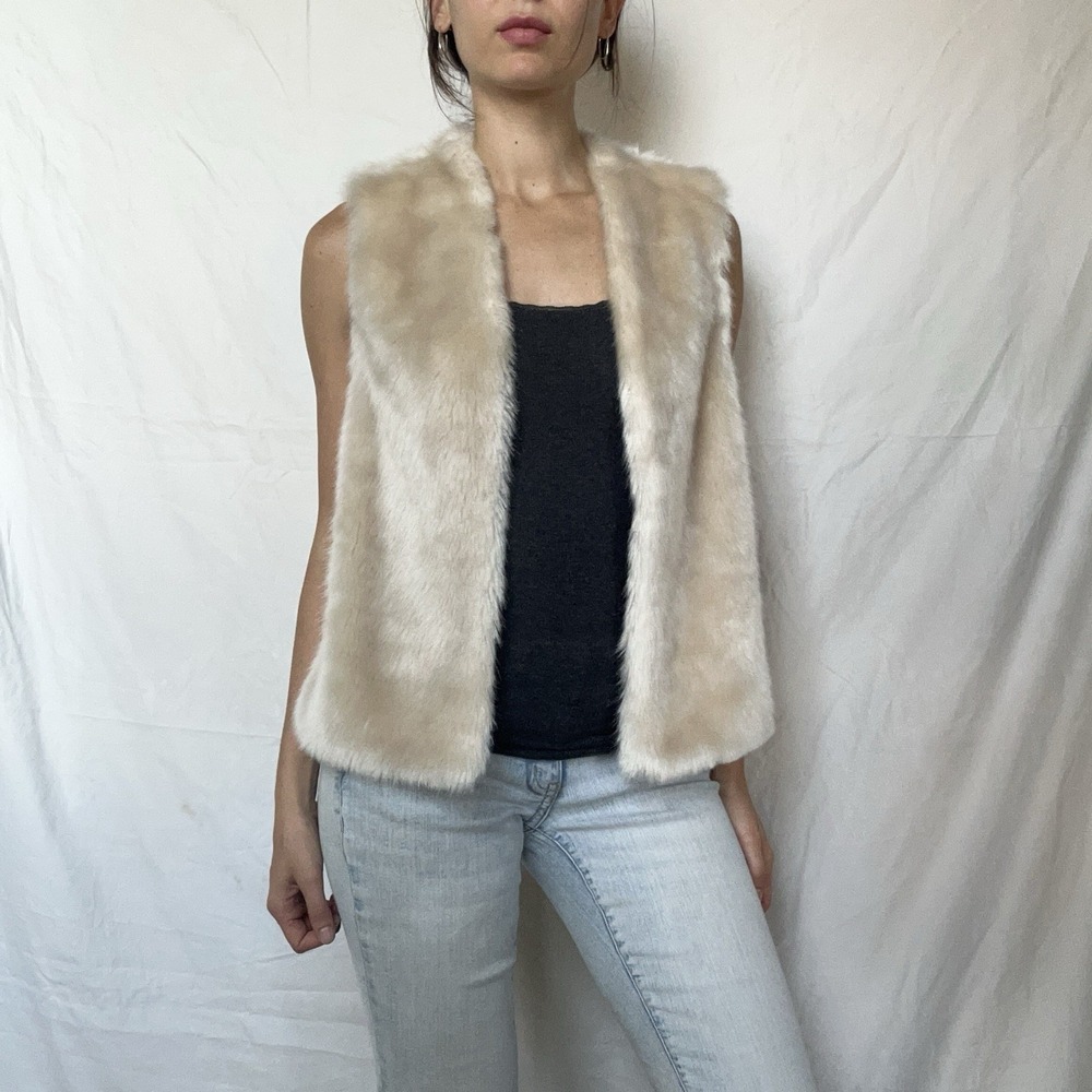 Forever 21 Faux Fur Vest Y2K Indie Sleaze Grunge 2010s Festival Boho